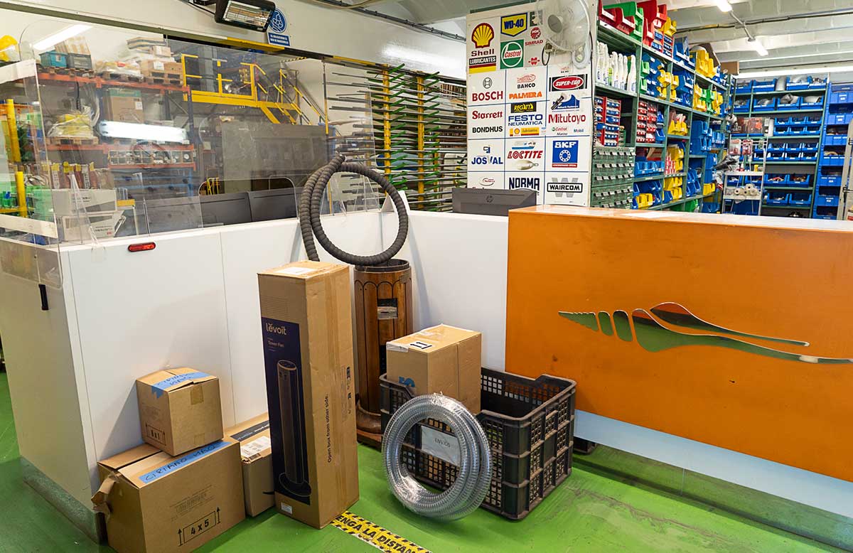  in house shop